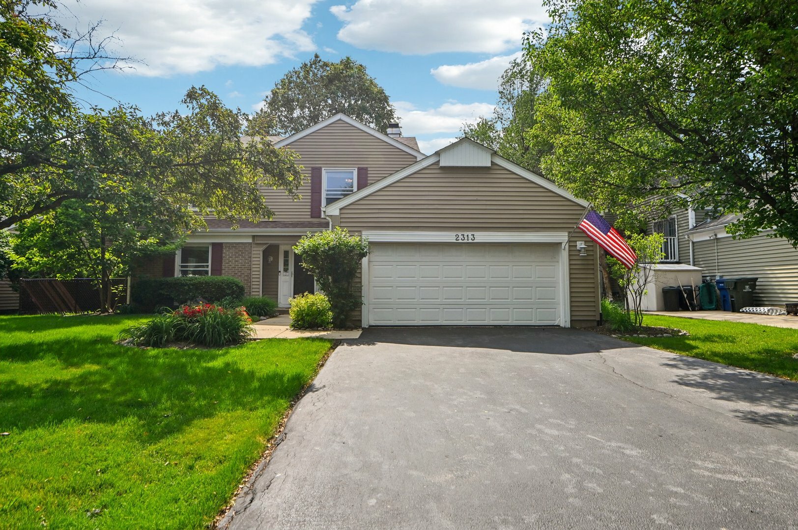 Property Photo: 2313 Modaff Road IL 60565