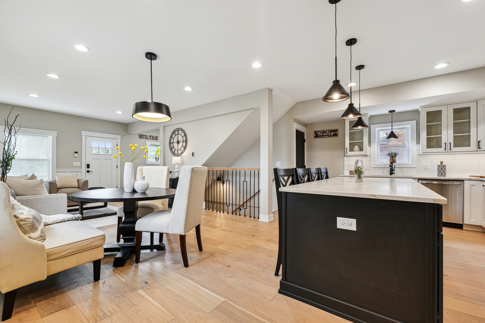 Property Photo: 1130 W 95th Place IL 60643