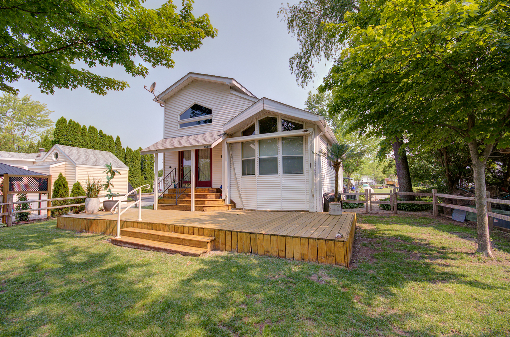 Property Photo: 166 Fossil Cove Lane IL 60481