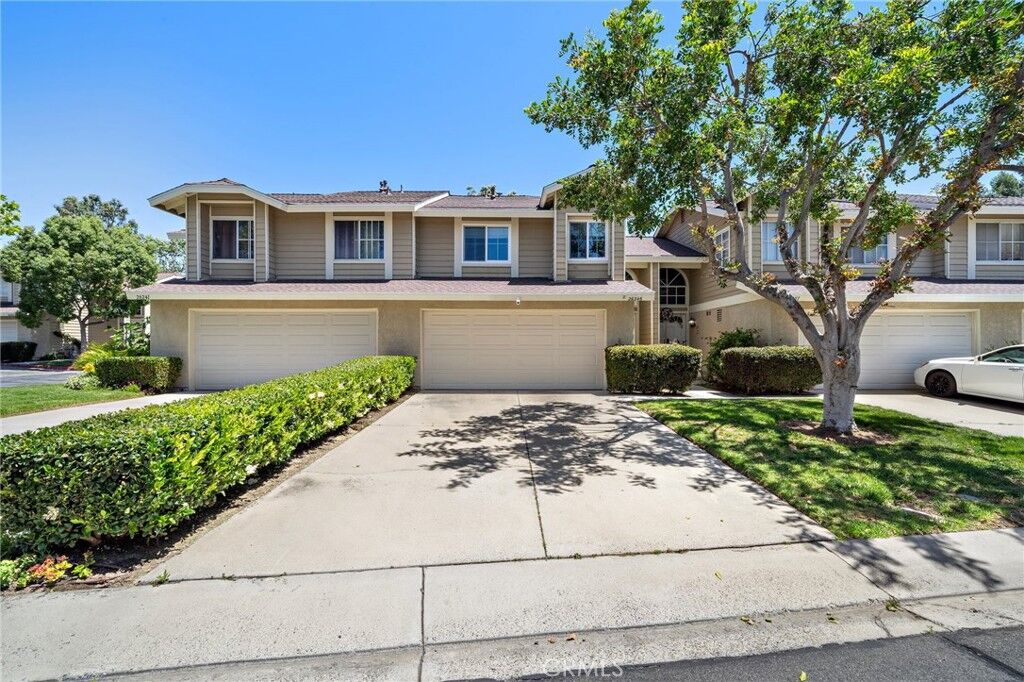 Property Photo: 26245 Country Glen 49 CA 92630