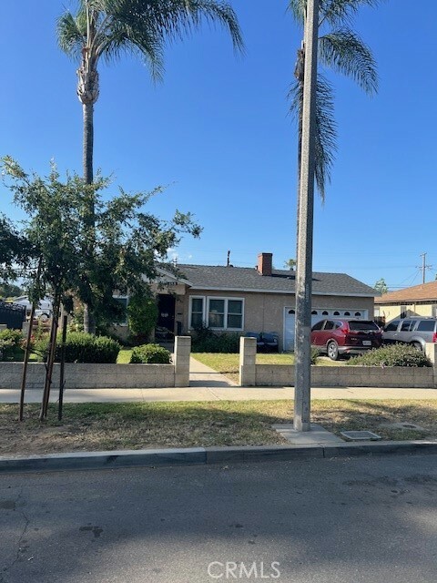 Property Photo: 330 W Maitland Street CA 91762