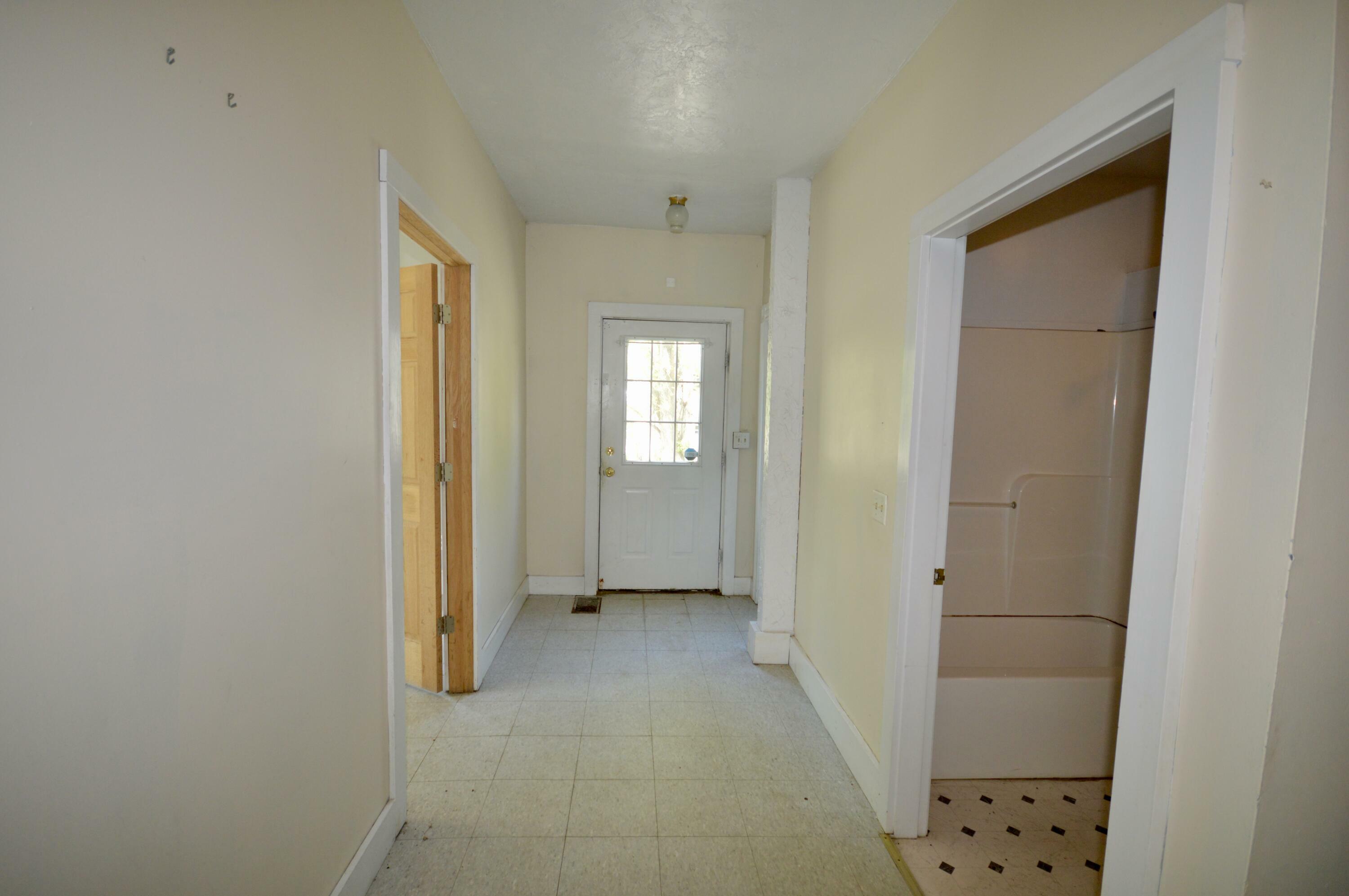 Property Photo: 100 US Route 1 ME 04416