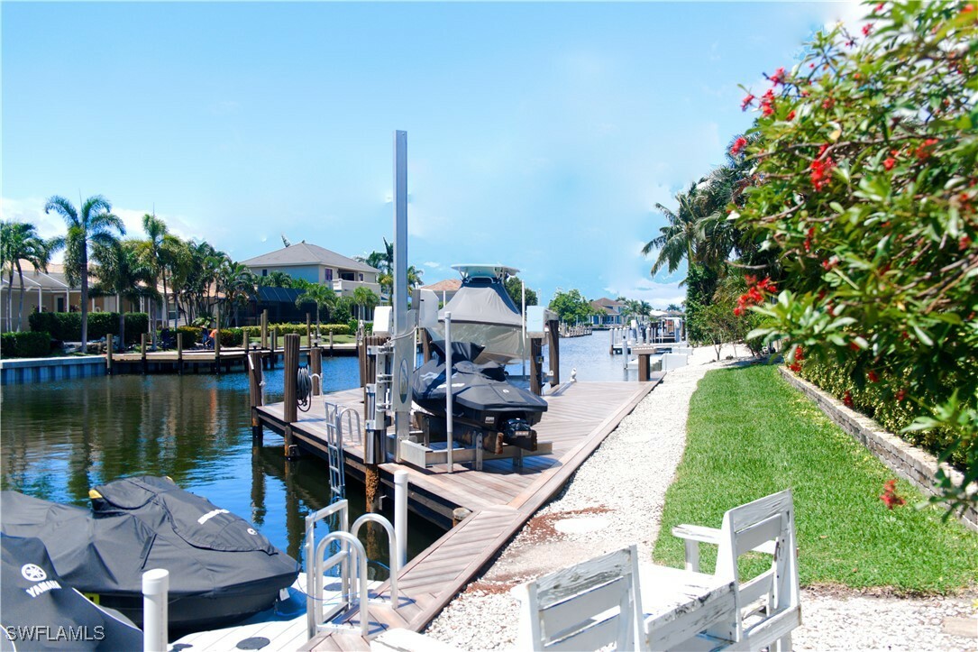 Property Photo: 110 June Court FL 34145