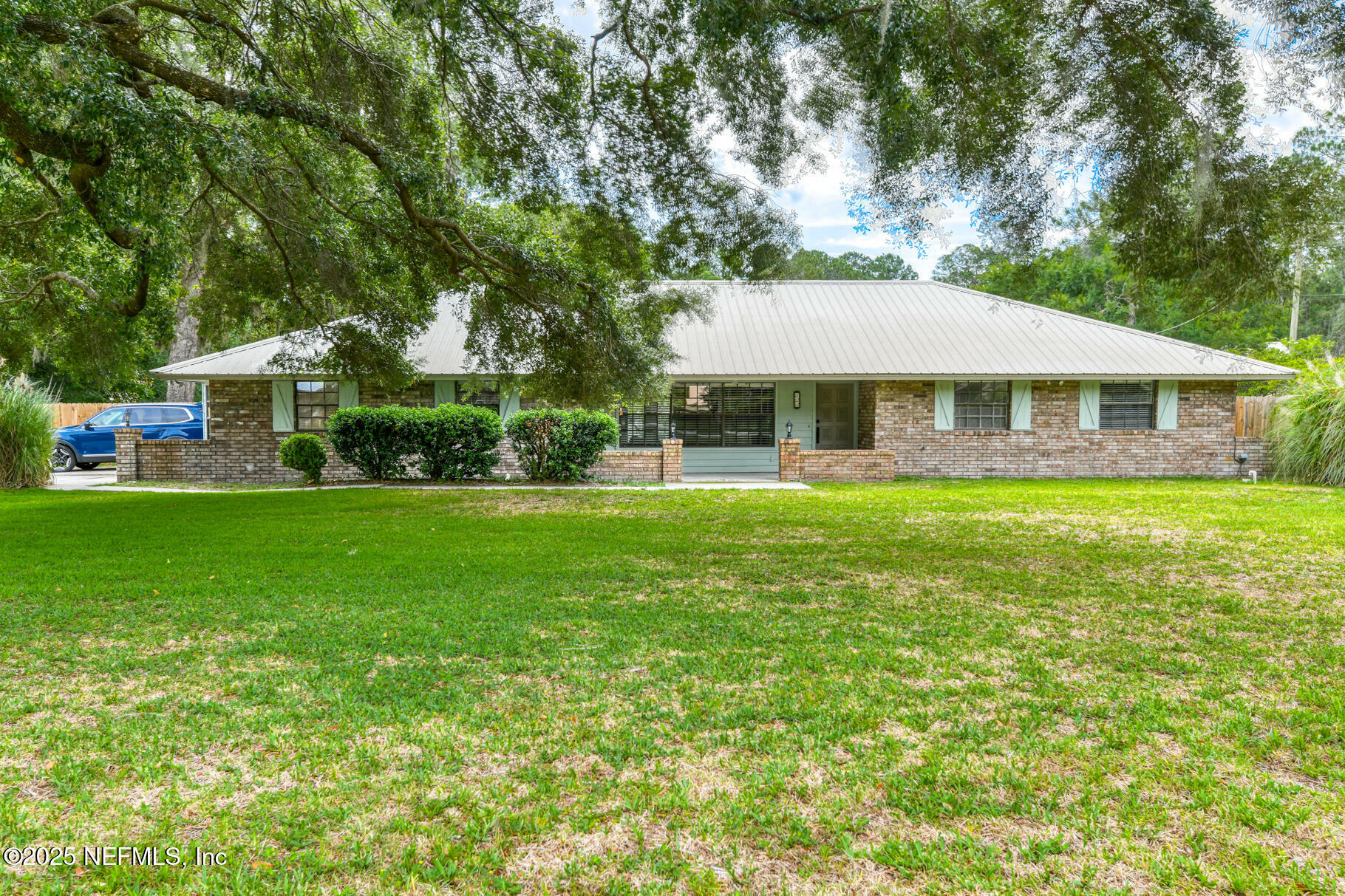 Property Photo:  122 Raintree Woods Trail  FL 32177 