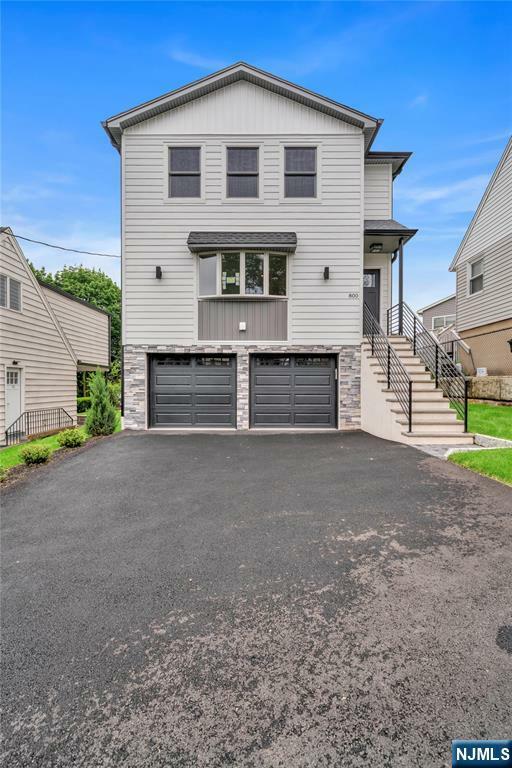 Property Photo:  800 Pleasantview Terrace  NJ 07657 