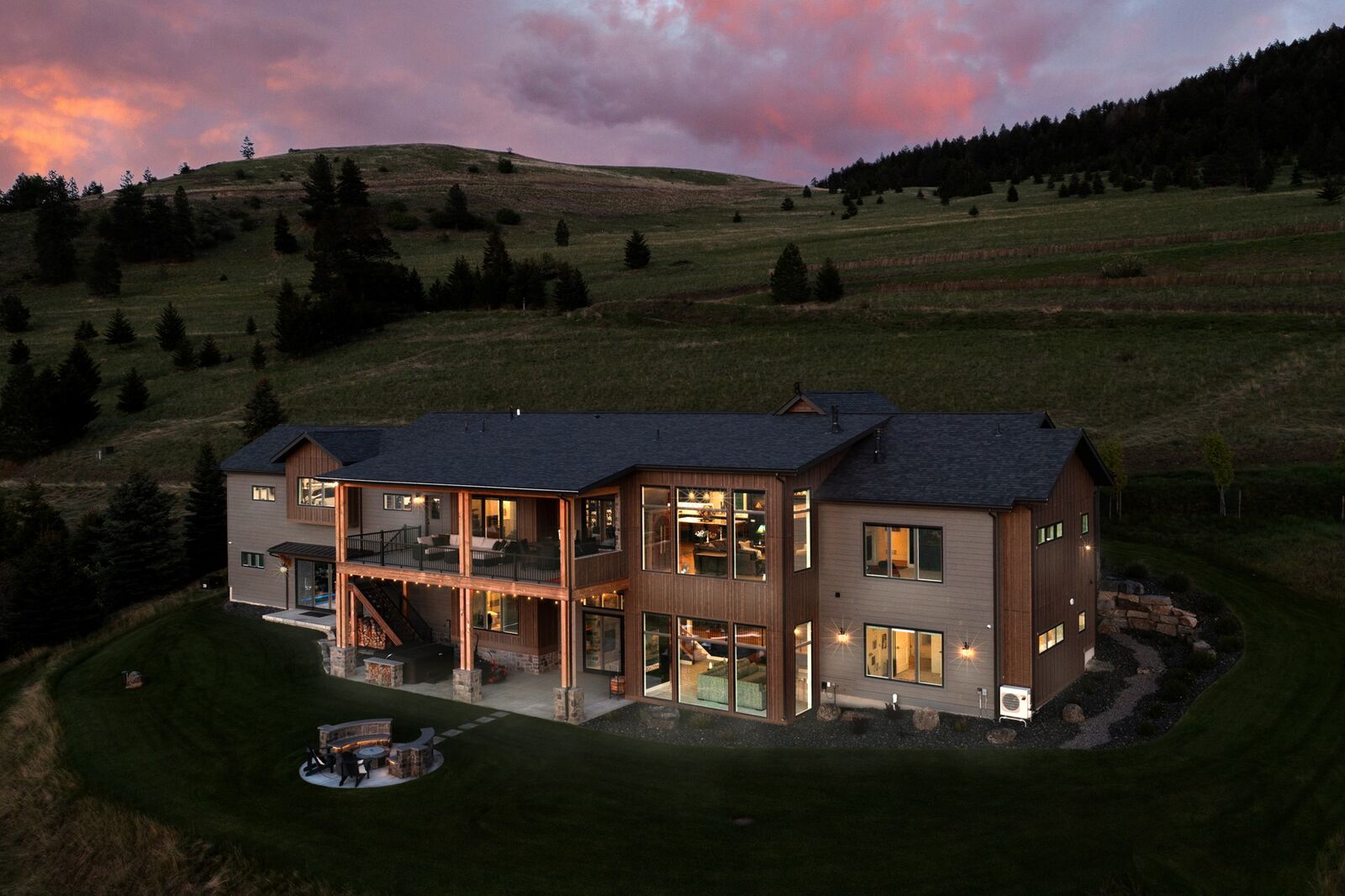 Property Photo: 1133 Pacific Drive MT 59803