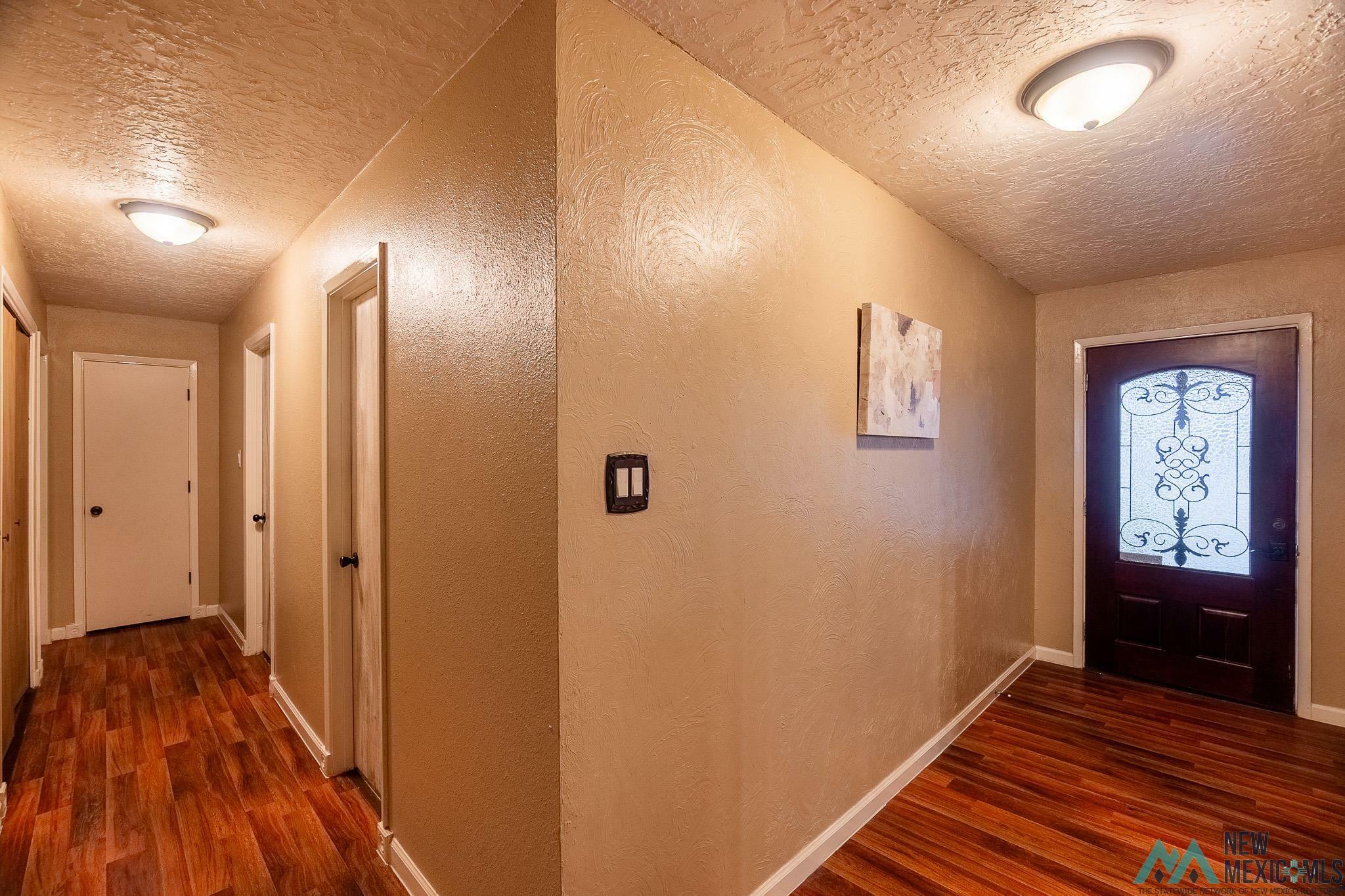 Property Photo: 1125 Parkland Drive NM 88101