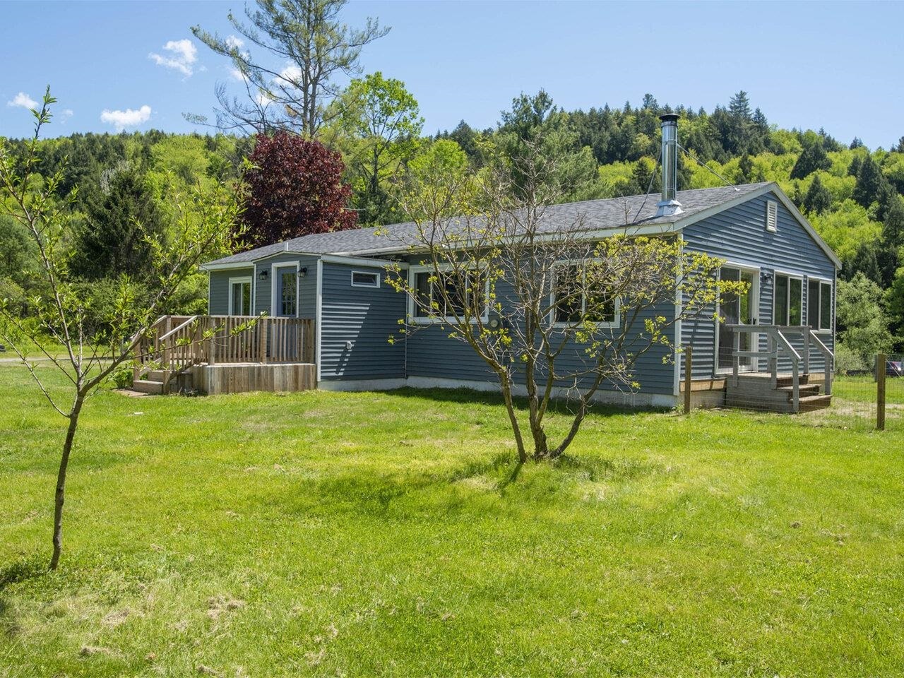 Property Photo:  35 Lee Road  VT 05682 