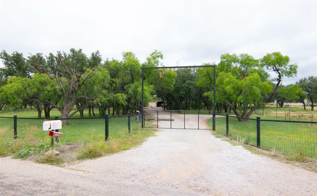 Property Photo: 1050 County Road 135 TX 76801