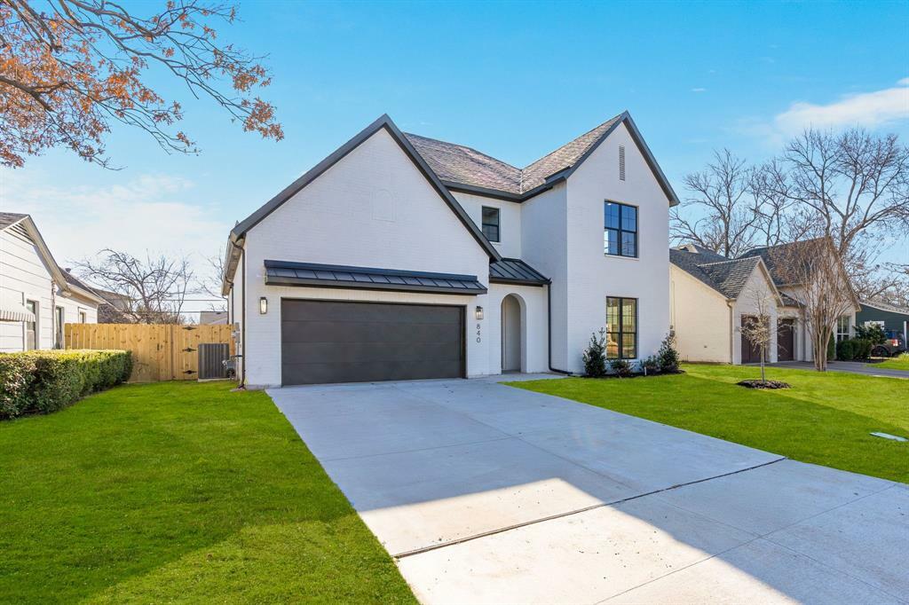 Property Photo: 840 Northwood Road TX 76107
