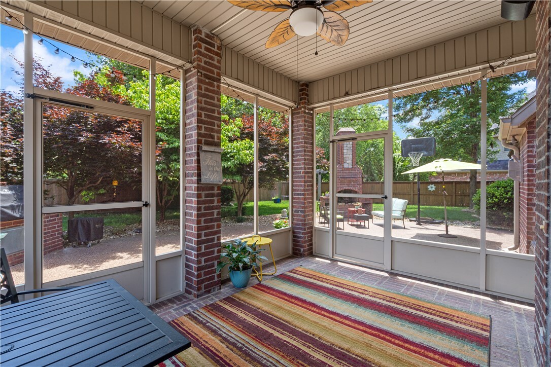 Property Photo: 5203 SW Newcastle Road AR 72713