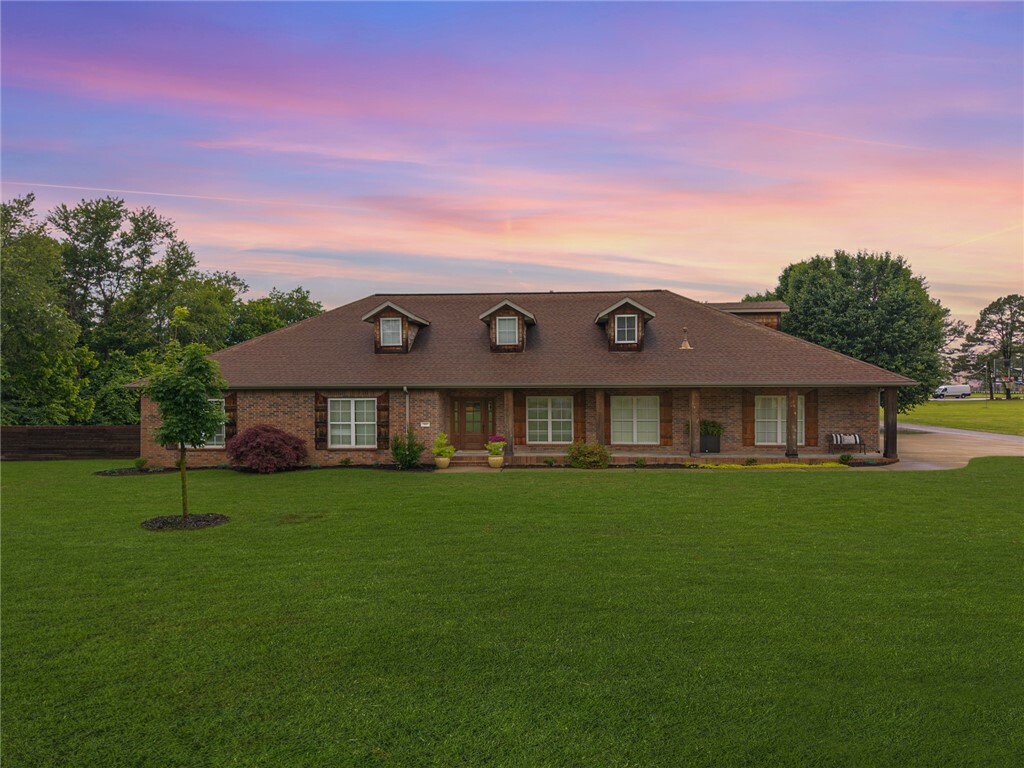 502 Oakwood Street  Lowell AR 72745 photo