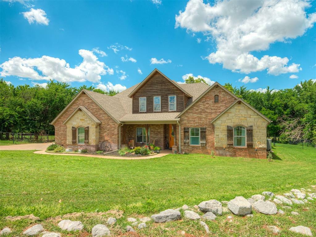 Property Photo: 13505 Shady Pine Circle OK 73025