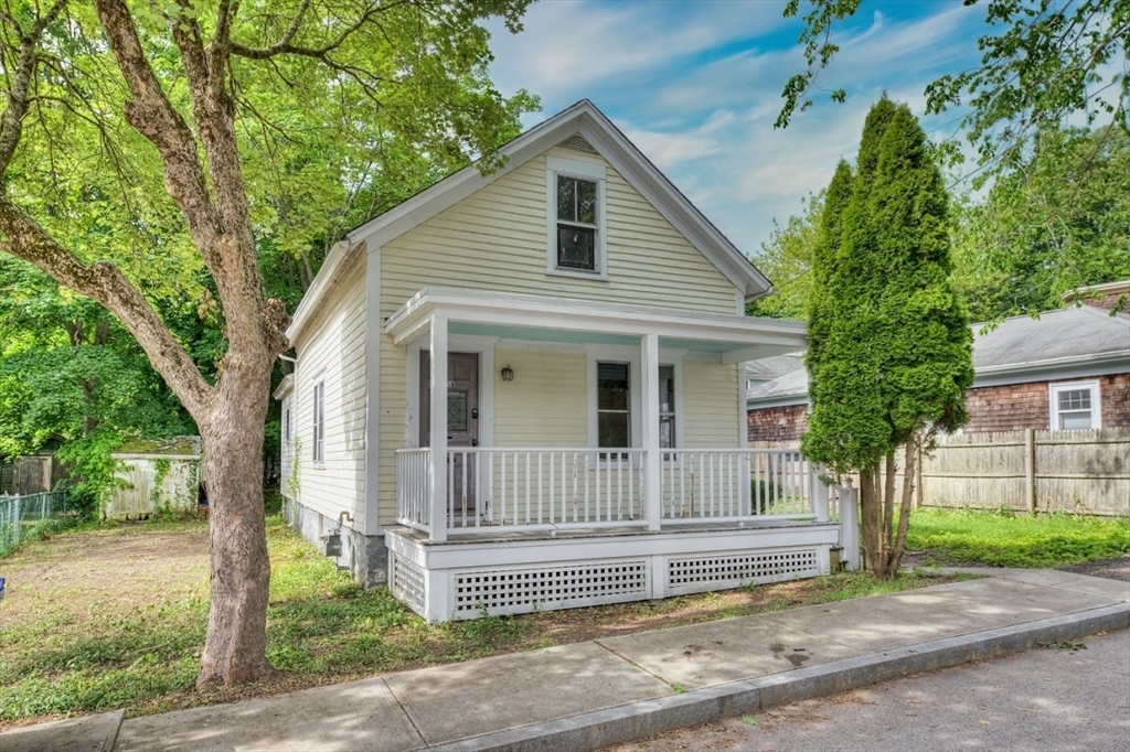 Property Photo:  15 Greene St  RI 02885 