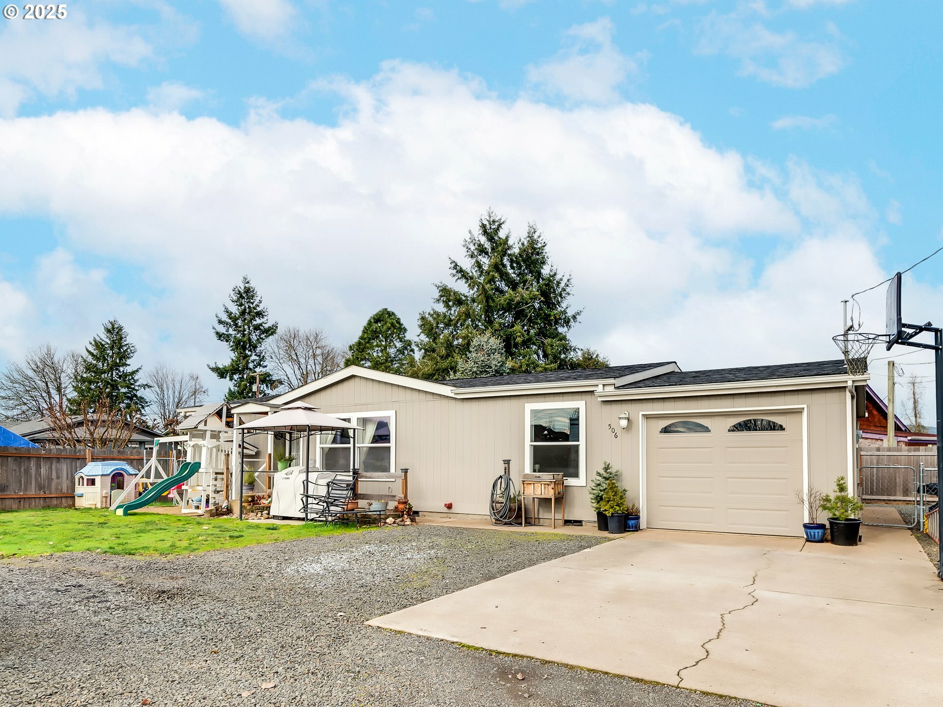 506 35th St  Springfield OR 97478 photo