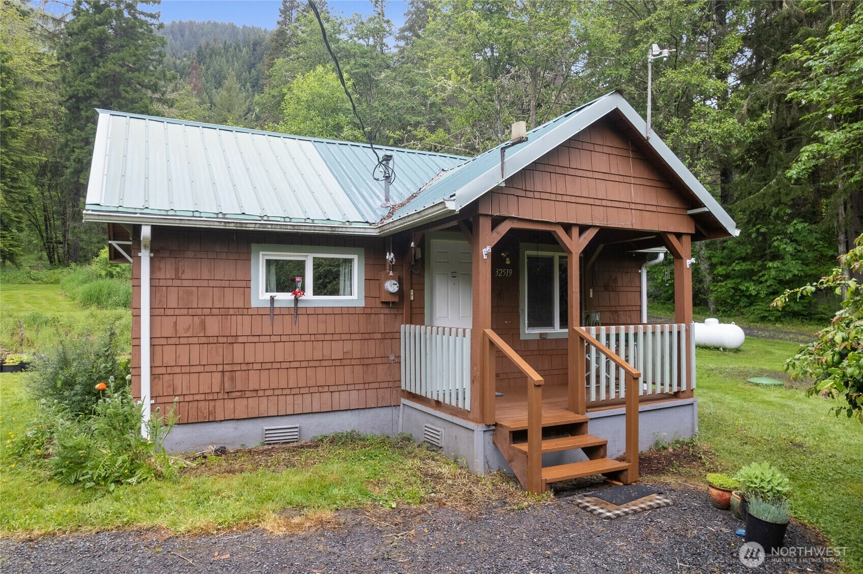 Property Photo: 32519 State Route 706 E WA 98304