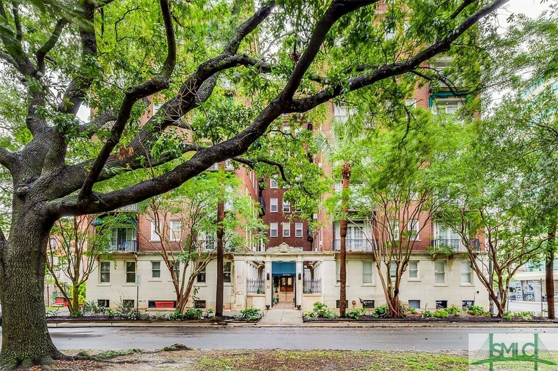24 E Liberty Street 83 &Amp 73  Savannah GA 31401 photo