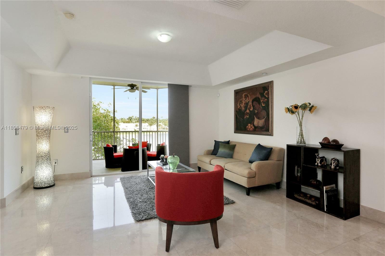 Property Photo: 10700 NW 66th St 307 FL 33178
