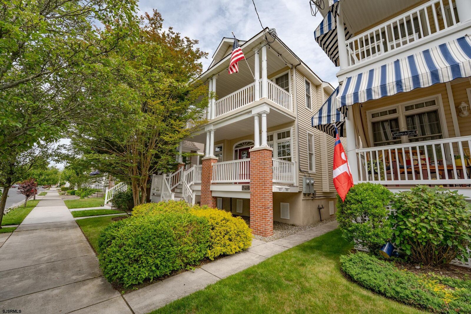 Property Photo:  1525 Asbury Ave B  NJ 08226 