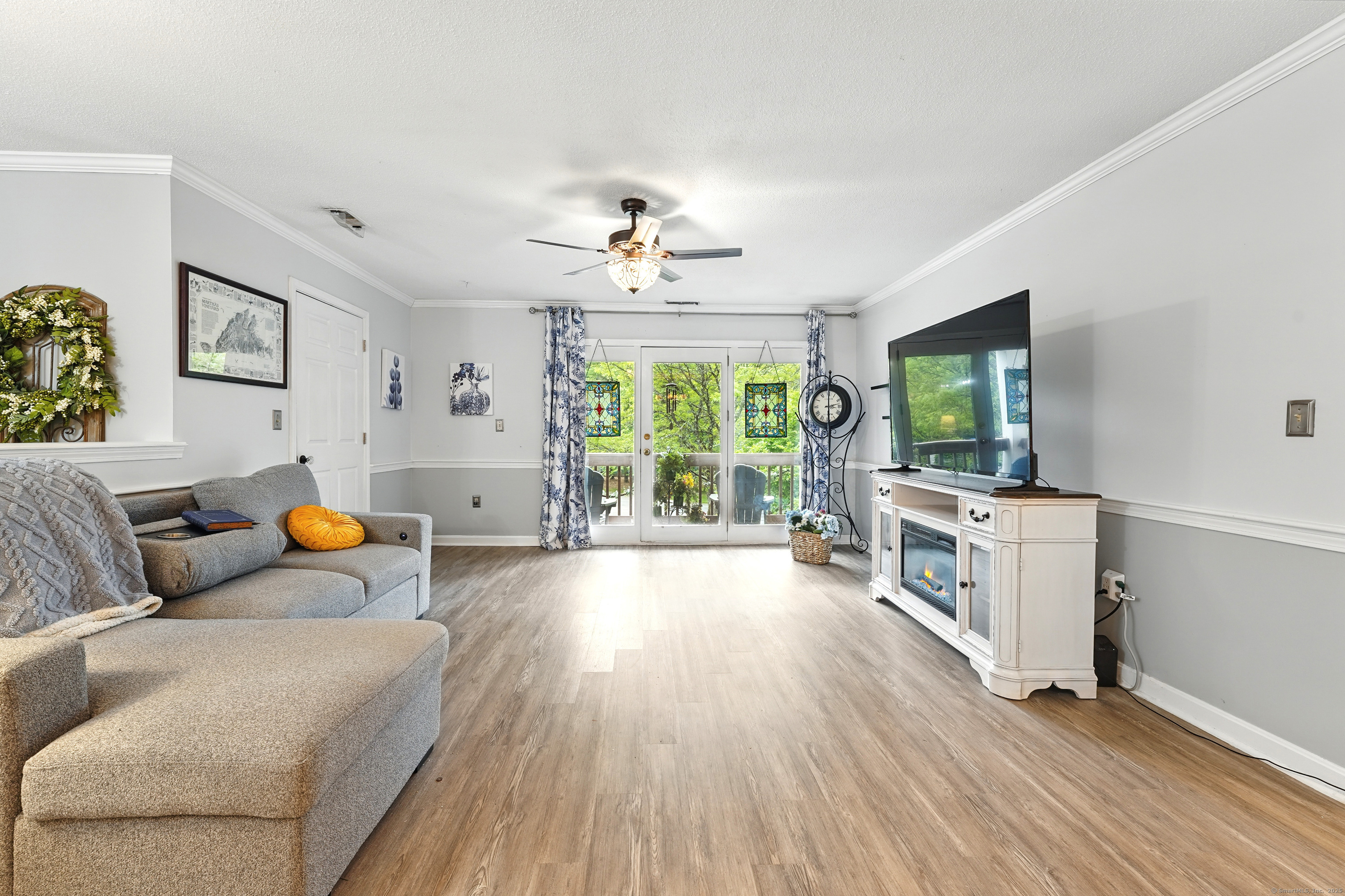 Property Photo: 502 Ashmead Commons 502 CT 06082
