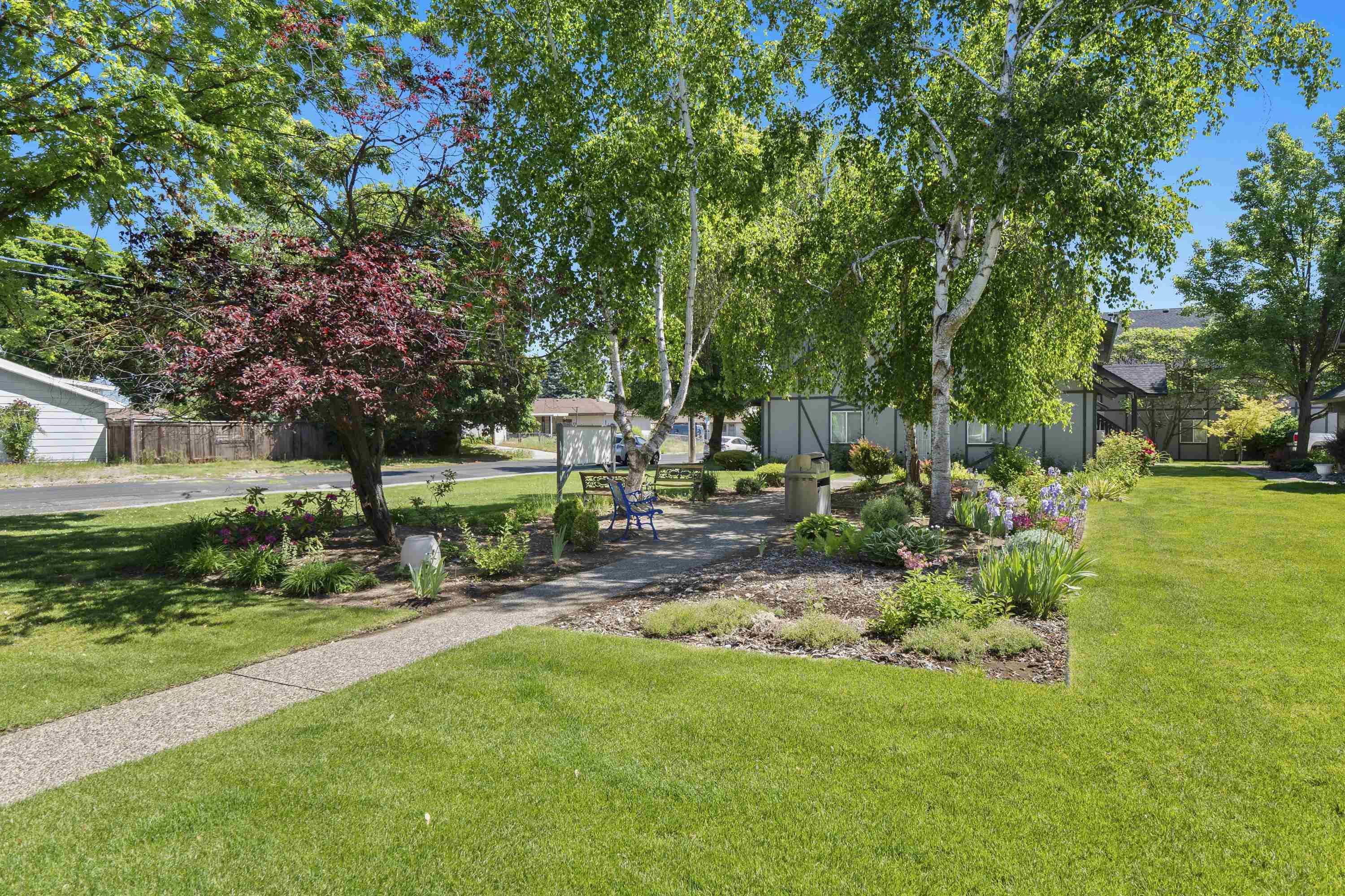 Property Photo: 112 E Weile Ave Unit #1 WA 99208