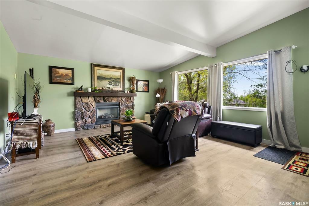 Property Photo: 1505 6th Avenue SK S0G 4C0