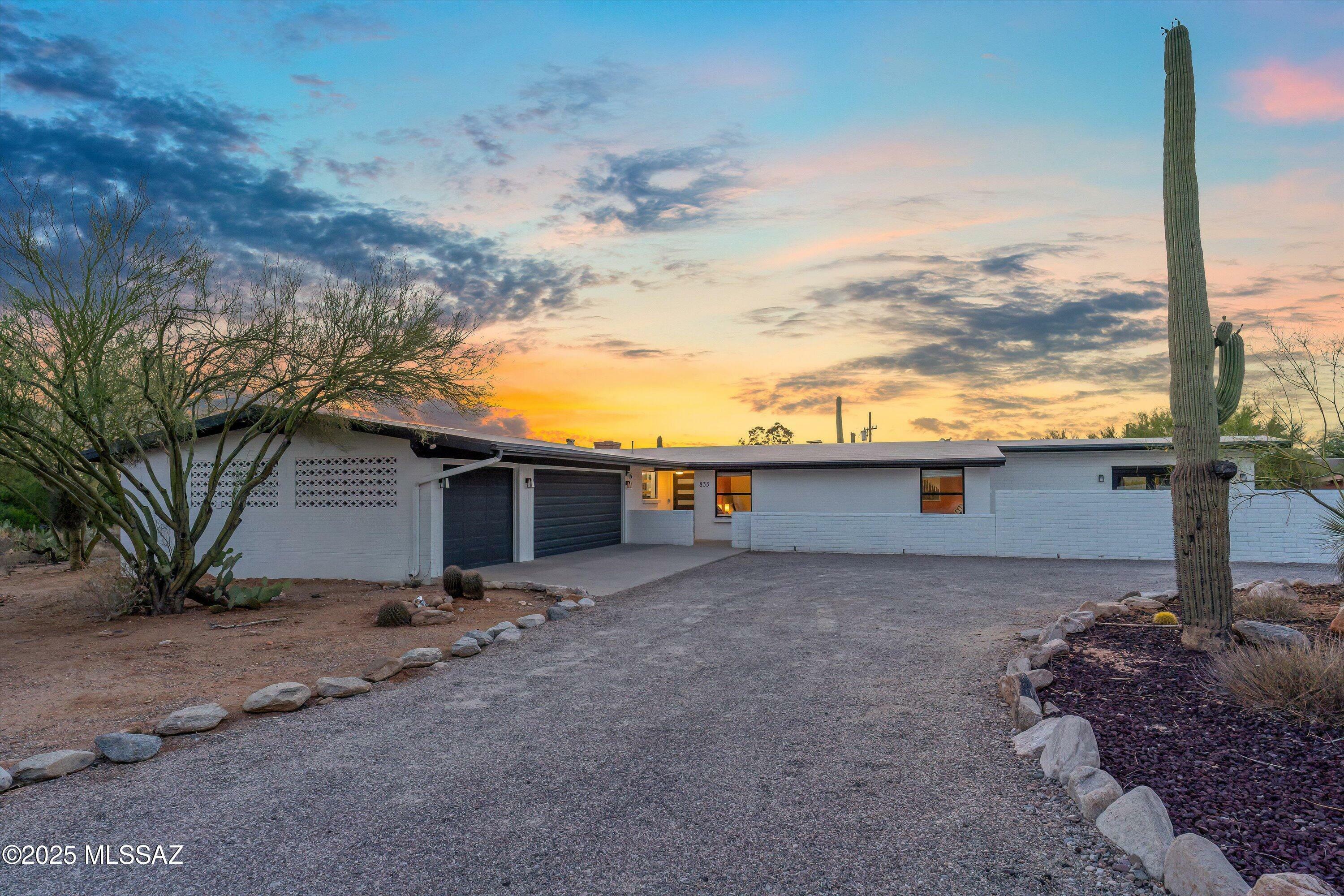 Property Photo:  835 E Camino De Fray Marcos  AZ 85718 