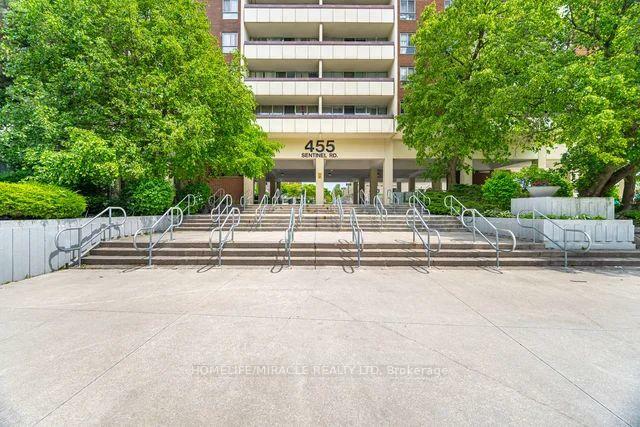 Property Photo: 455 Sentinel Road 1112 ON M3J 1V5