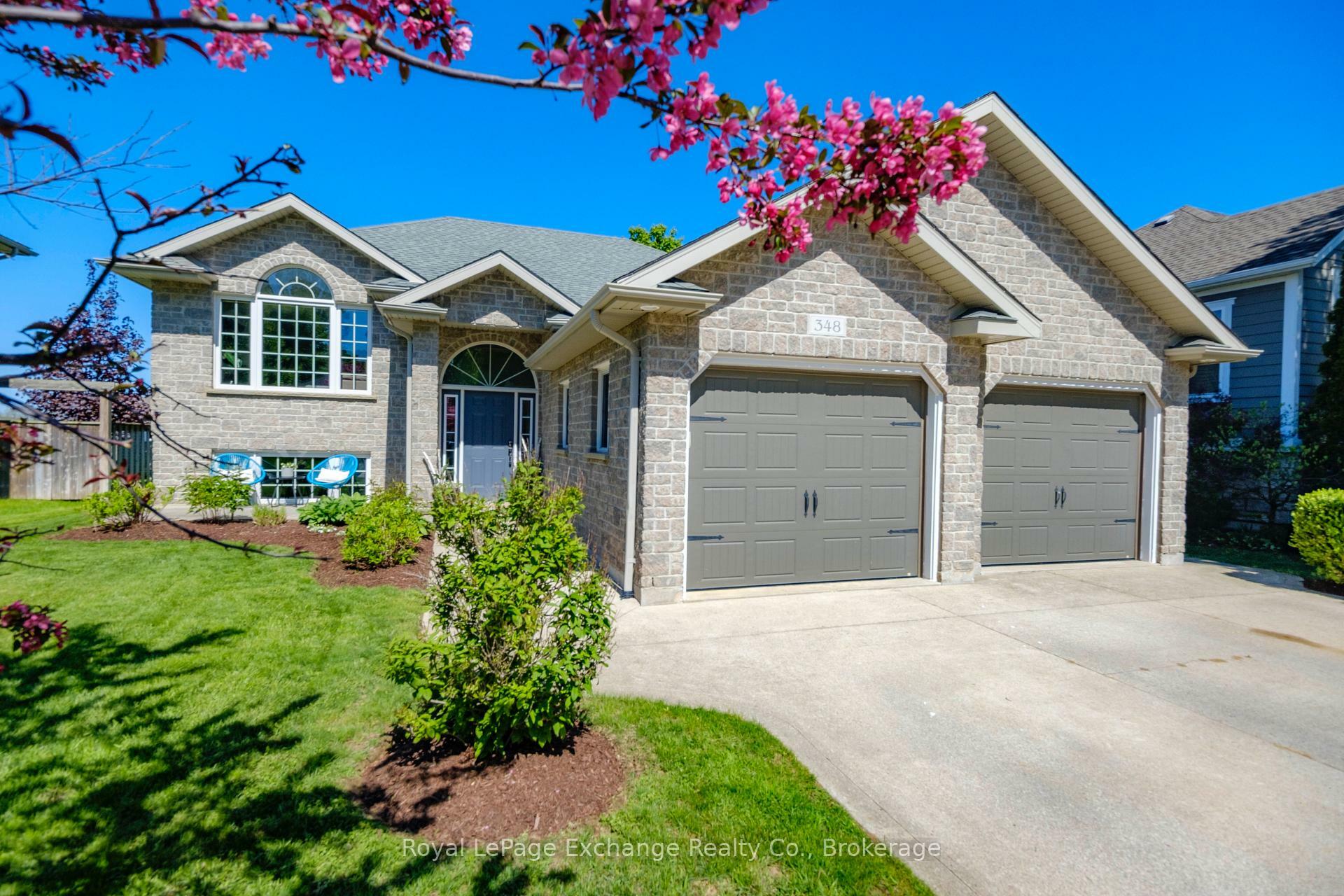 Property Photo: 348 Stickel Street W ON N0H 2C1