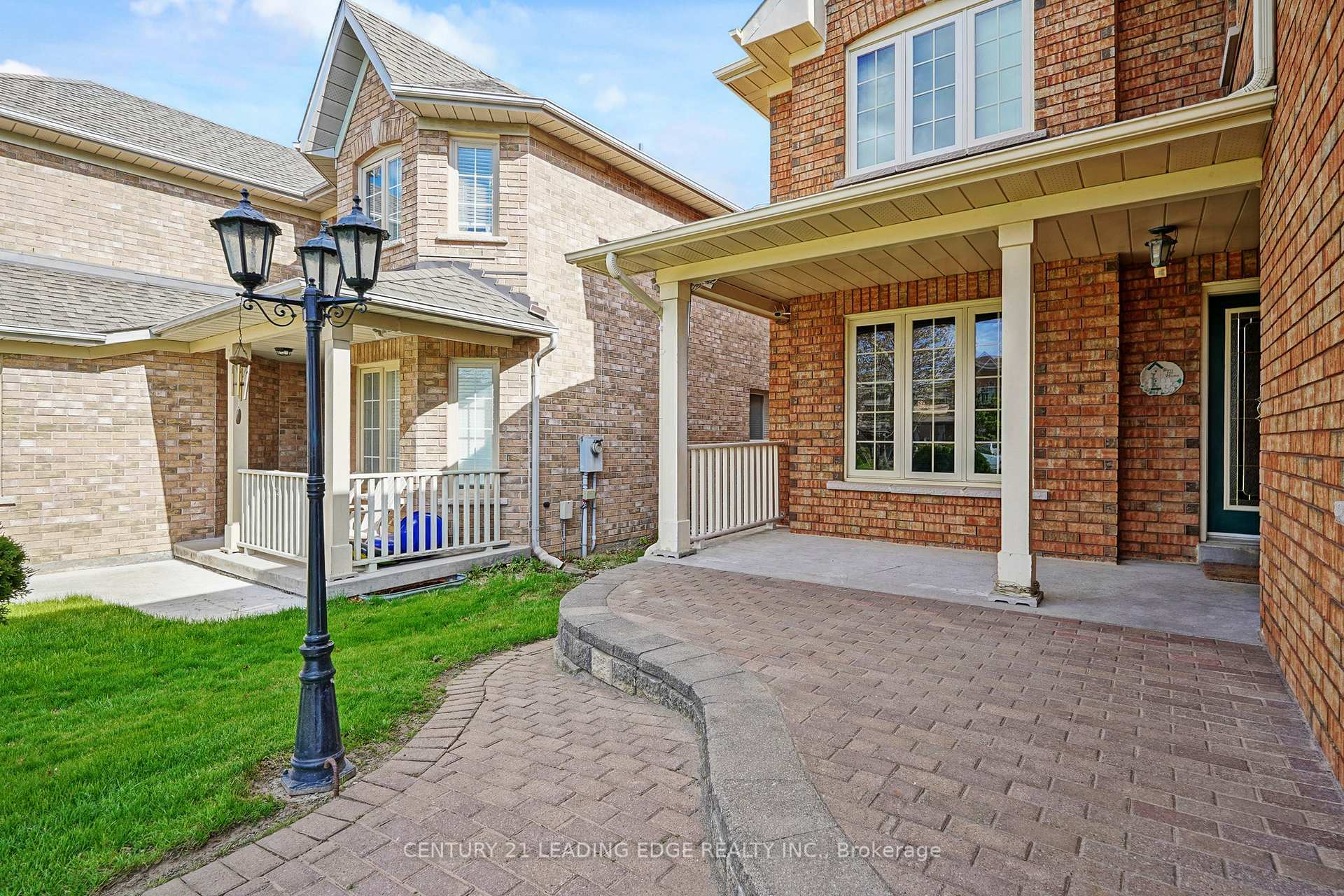 Property Photo: 77 Song Bird Drive ON L3S 3T8