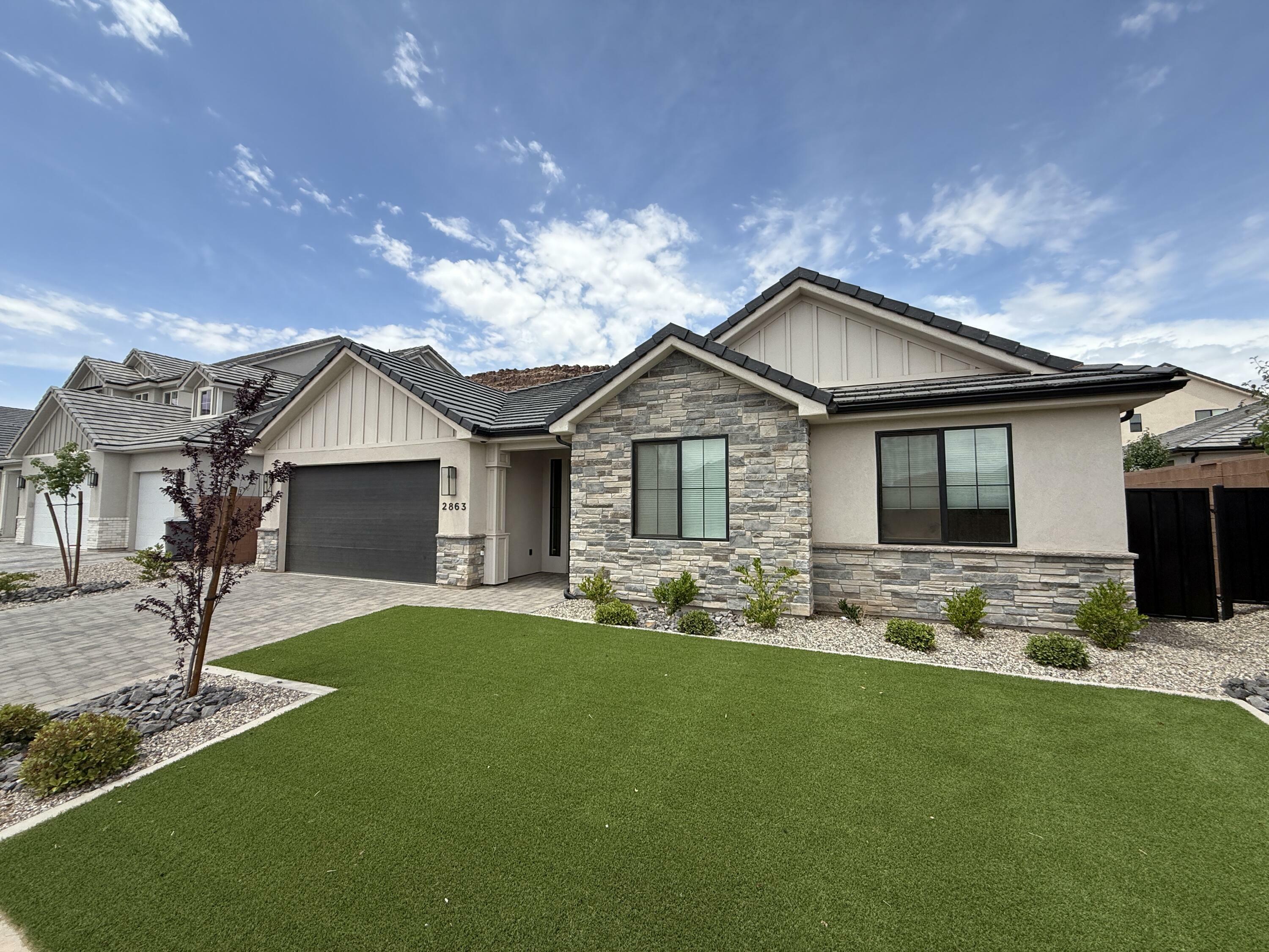 Property Photo: 2863 E Freshet Dr UT 84780