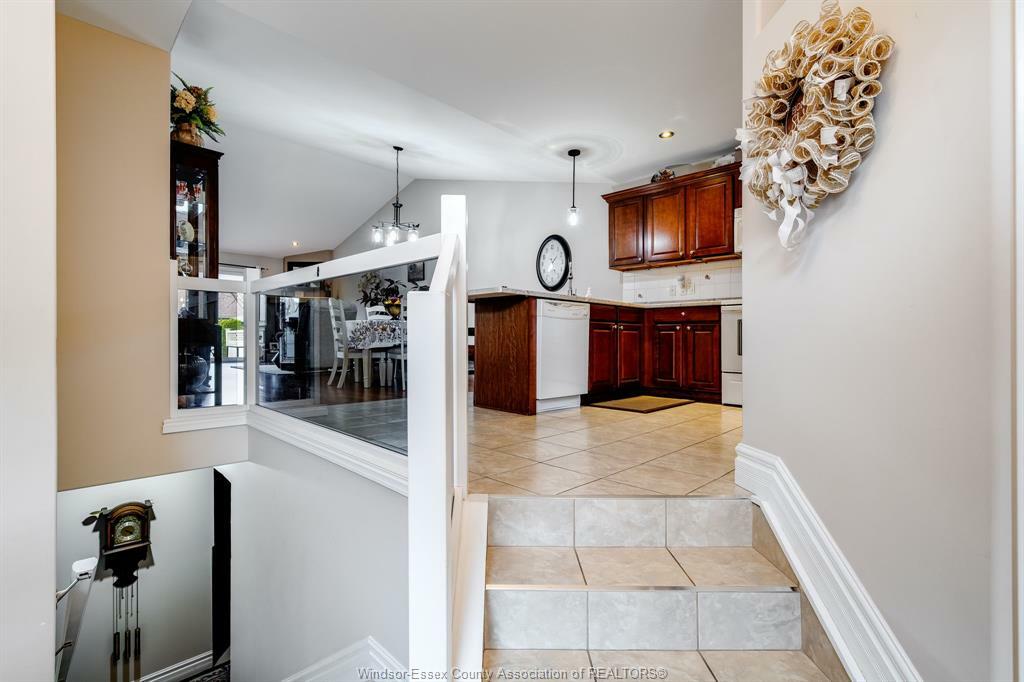 Photo de la propriété: 30 Leonard Drive ON N9Y 4G4