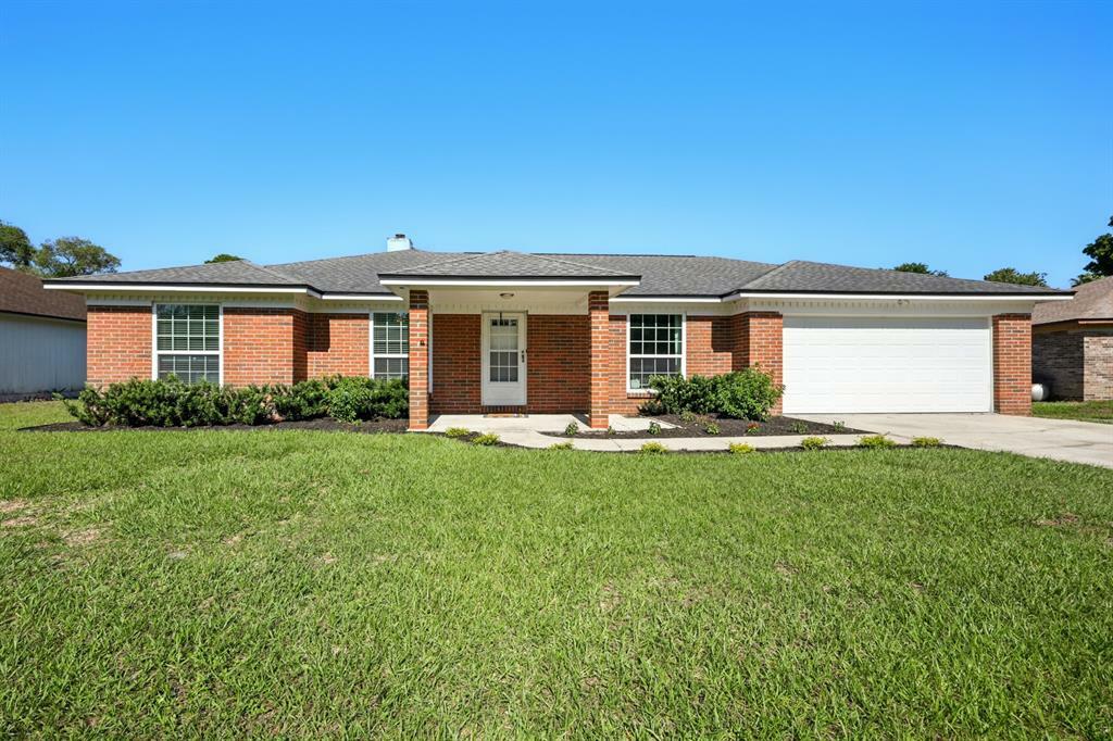 Property Photo: 1618 Beverly Bay Court FL 32225