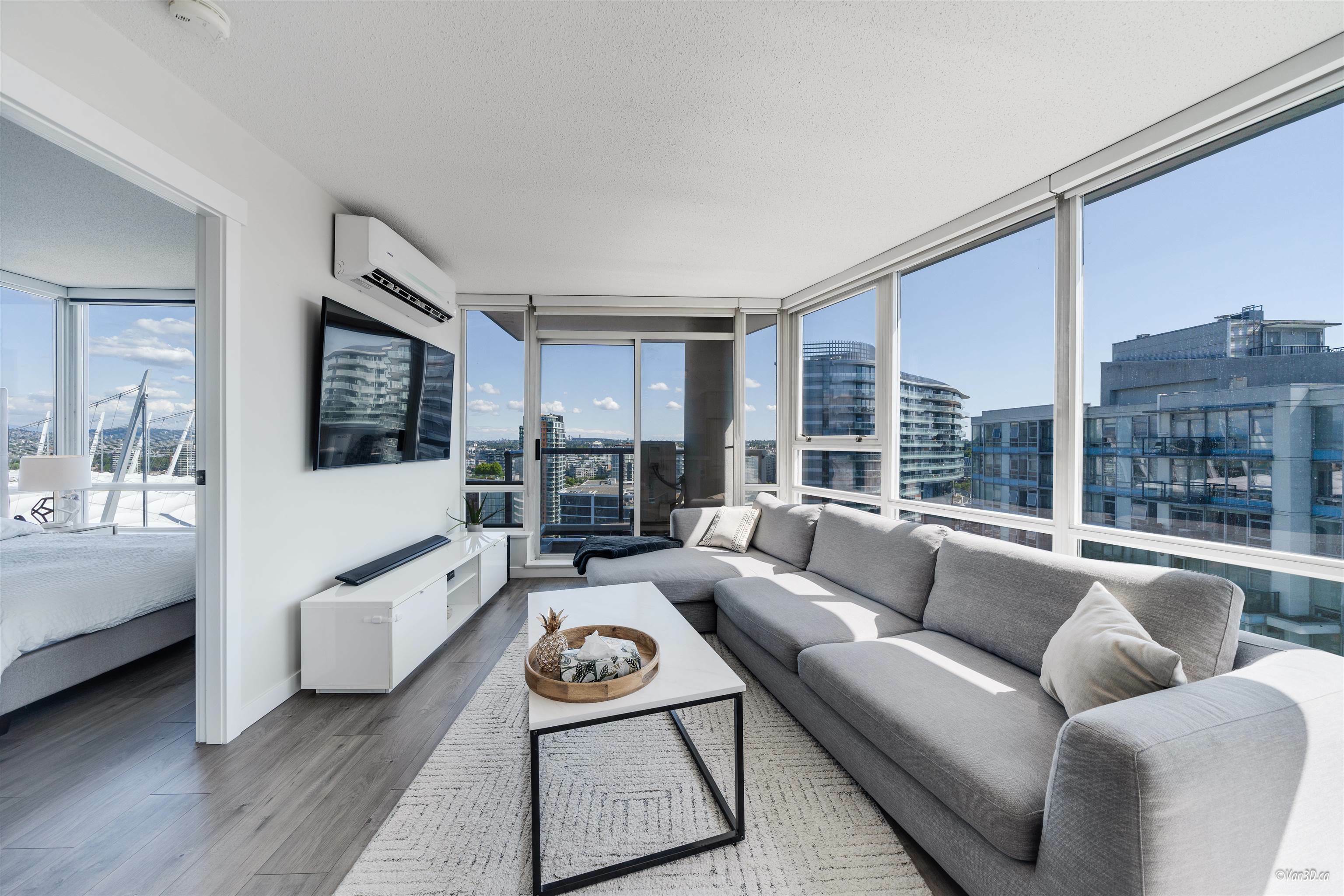 Property Photo: 928 Beatty Street 3002 BC V6Z 3G6