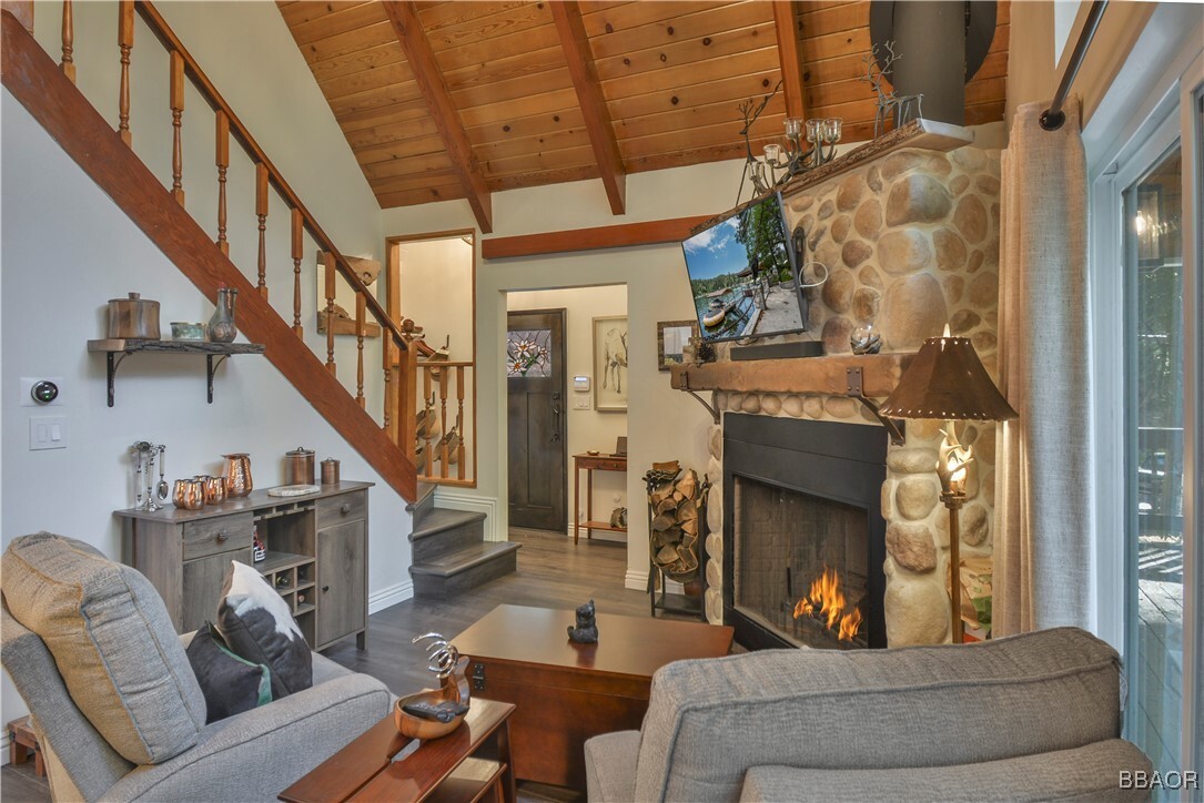 Property Photo: 27942 Rainbow Drive CA 92352