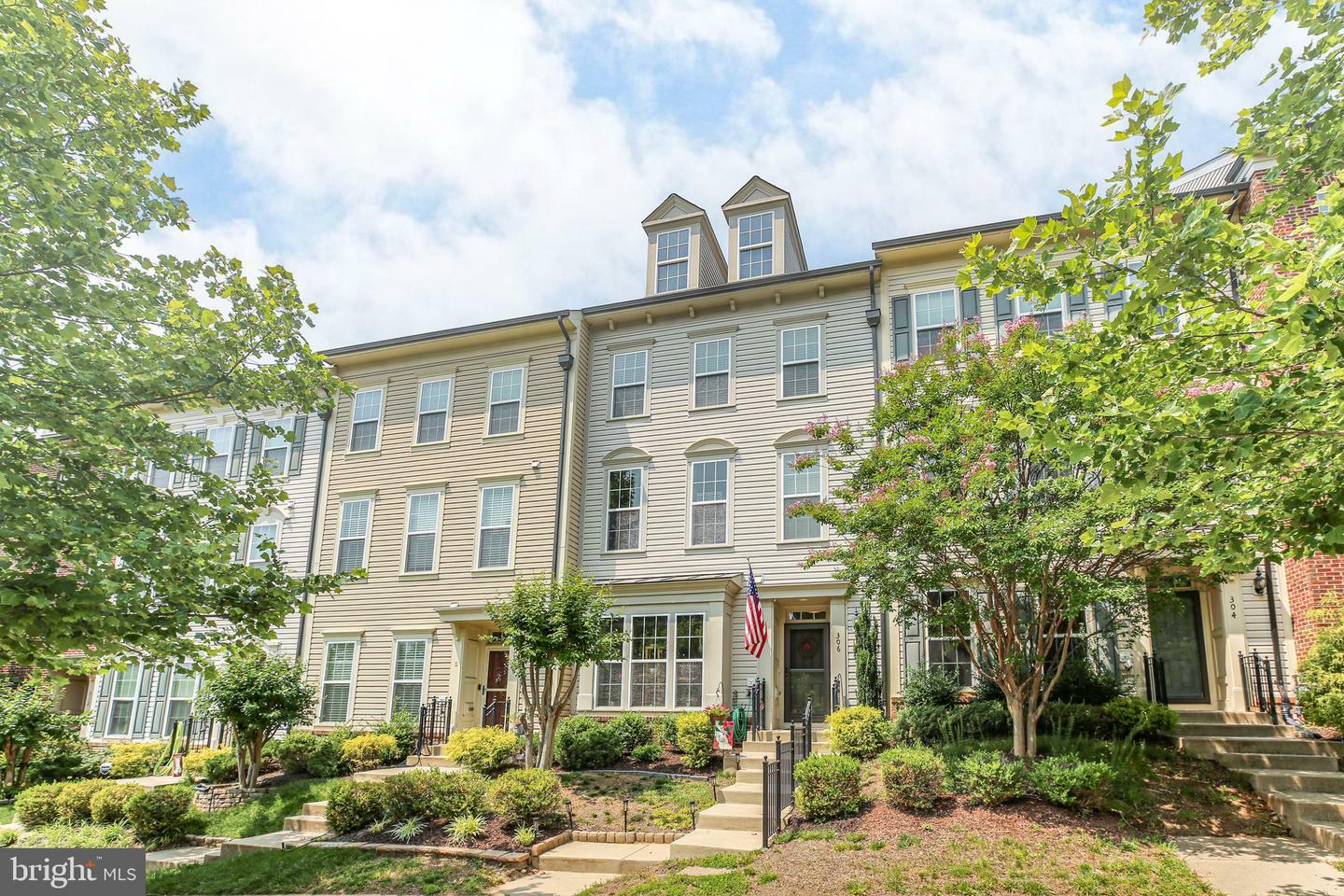 Property Photo: 306 Shields Road VA 22554