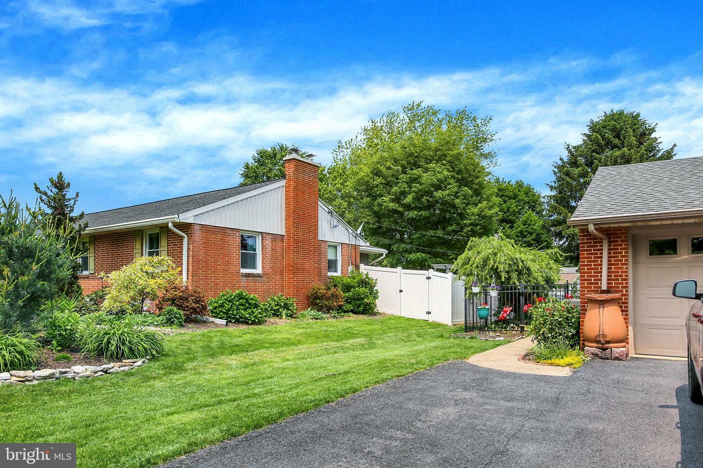 Property Photo: 14 Mimosa Drive PA 17055
