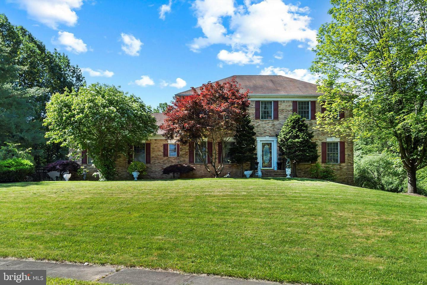 8 Barc Lane  Millstone Township NJ 08535 photo