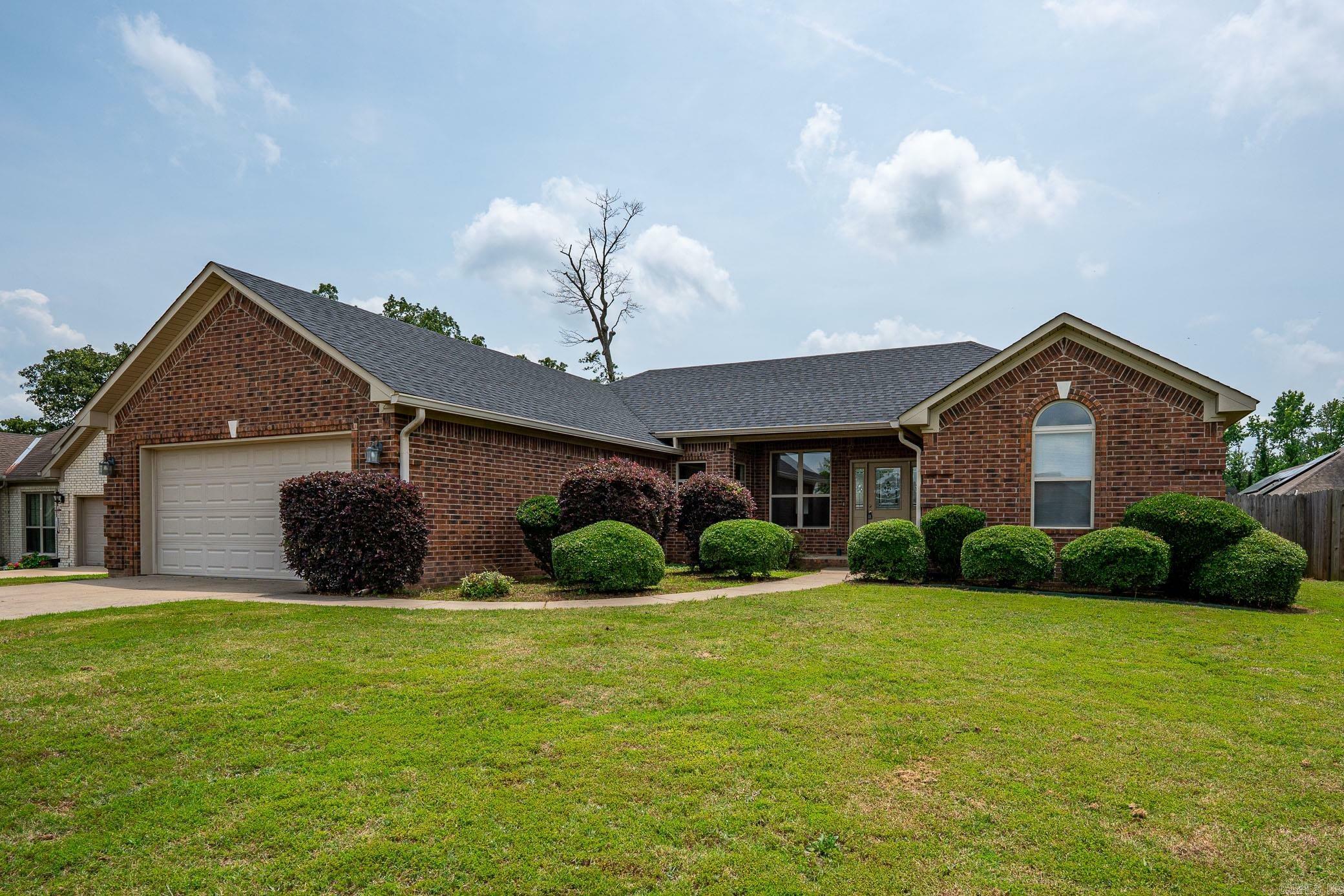 Property Photo:  5801 Base Meadows Drive  AR 72076 