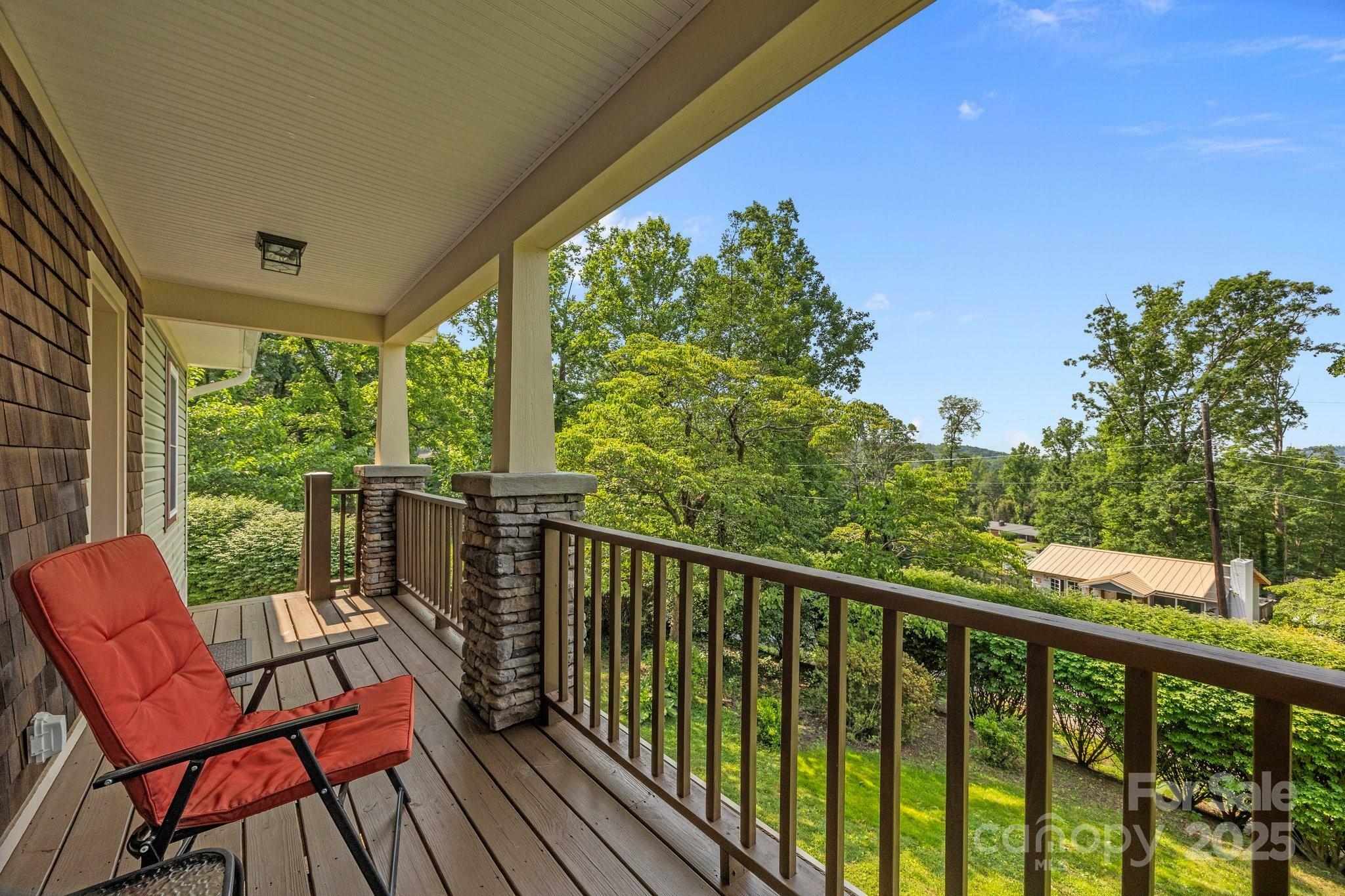 Property Photo: 17 Laurel Road NC 28704