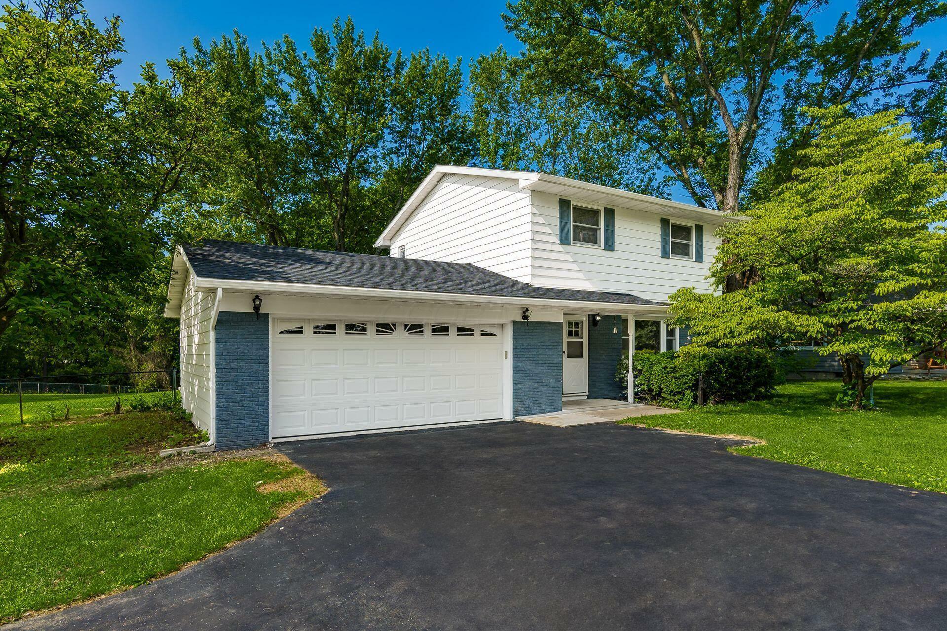 Property Photo: 2119 Greenlawn Drive OH 43015