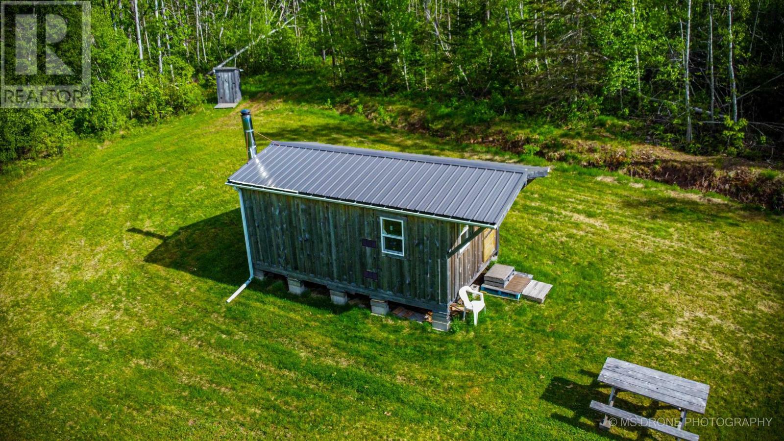 Photo de la propriété: 720 Balmoral Road NS B0K 1V0