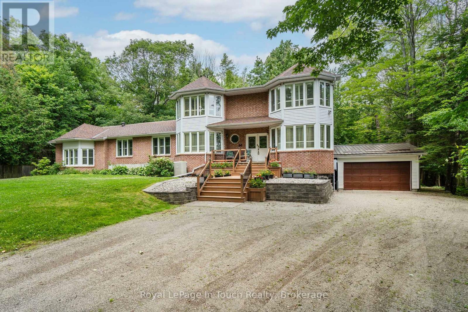 Photo de la propriété: 66 Joliet Crescent ON L9M 0G3