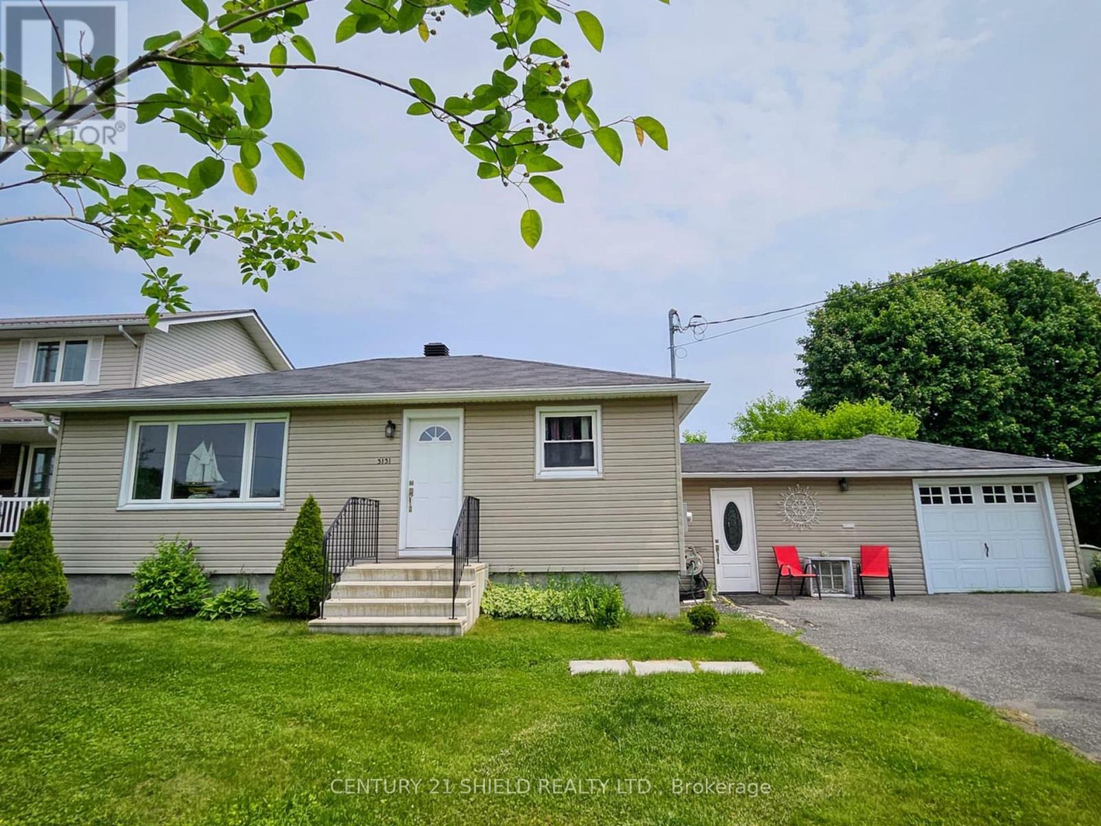 3131 Duval Avenue  Cornwall ON K6K 1C1 photo