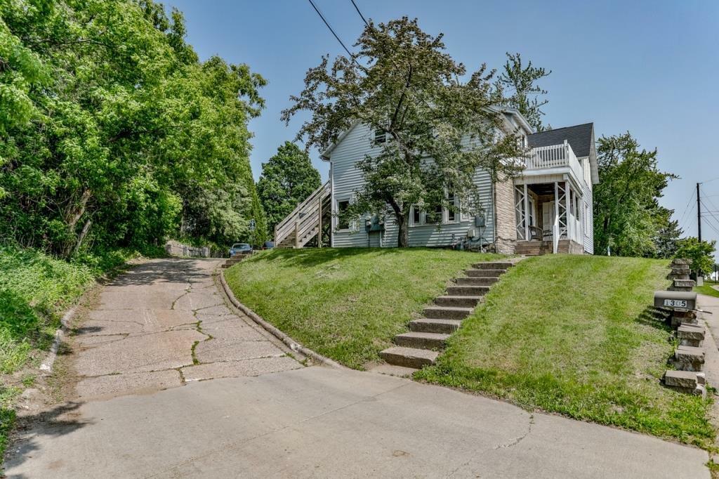 Property Photo: 1305 Merrill Avenue WI 54401