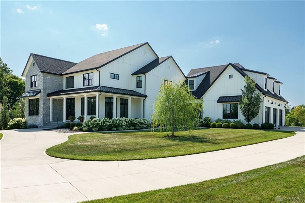 Property Photo: 8086 Country Brook Court OH 45066