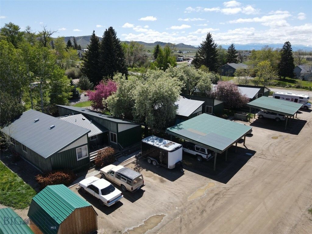 Property Photo: 2 Kearney Lane MT 59749