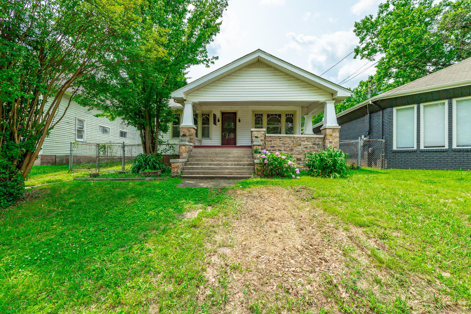 Property Photo:  5405 St Elmo Avenue  TN 37409 