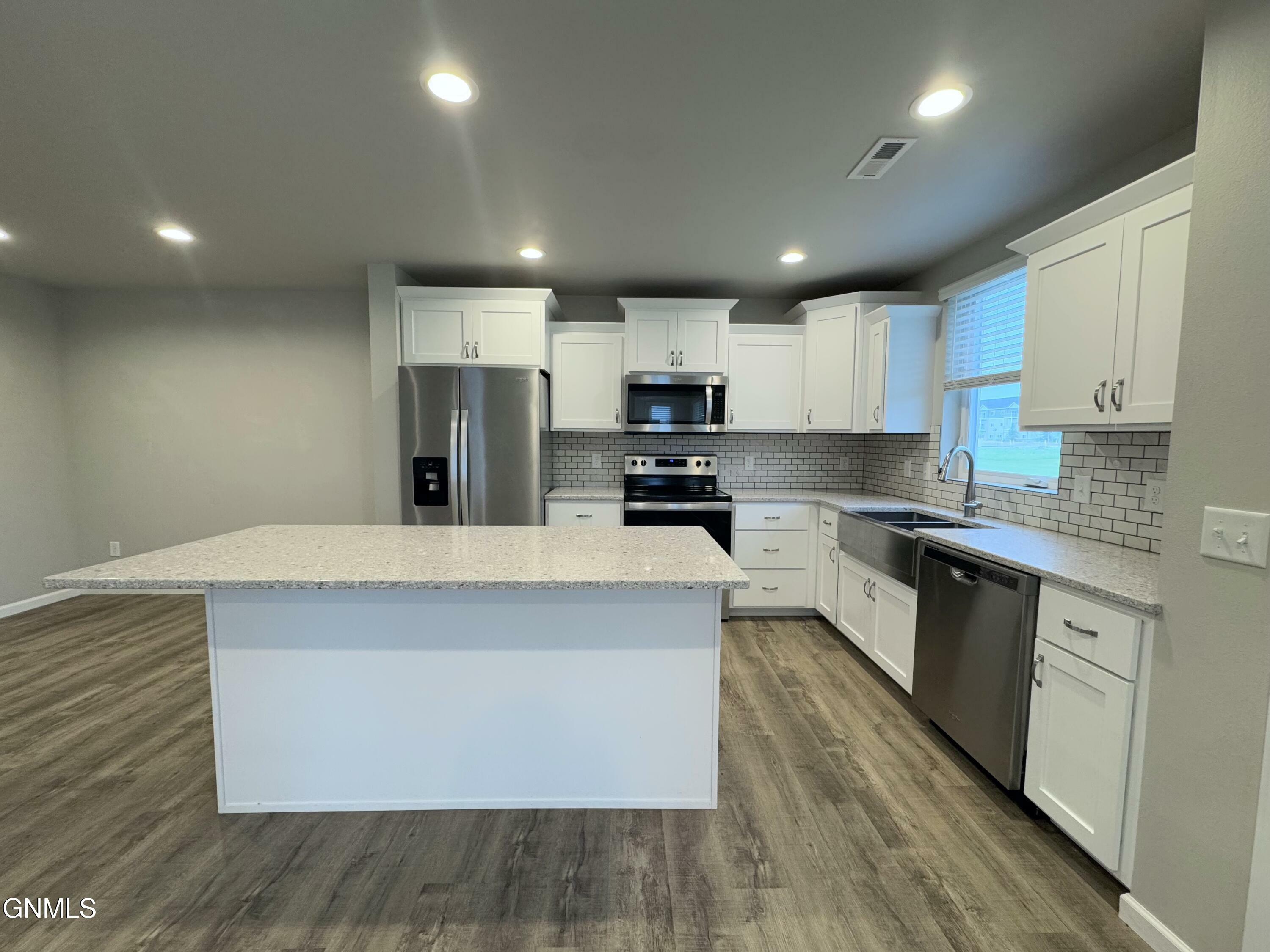 Property Photo: 3308 Kenner Loop ND 58504