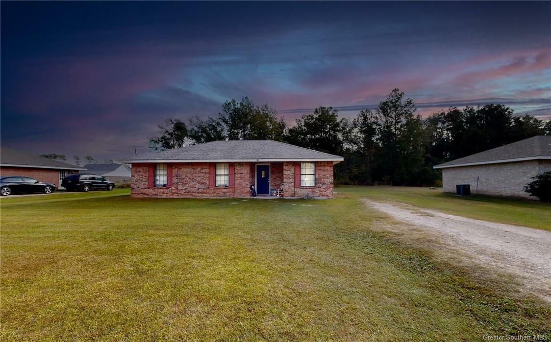Property Photo:  1114 Pinder Lane  LA 70633 